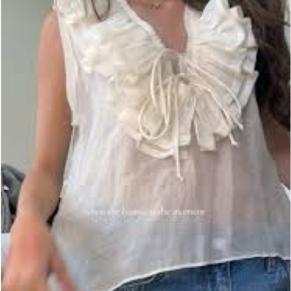 Zara lace neck blouse size m NWT - Picture 2 of 8